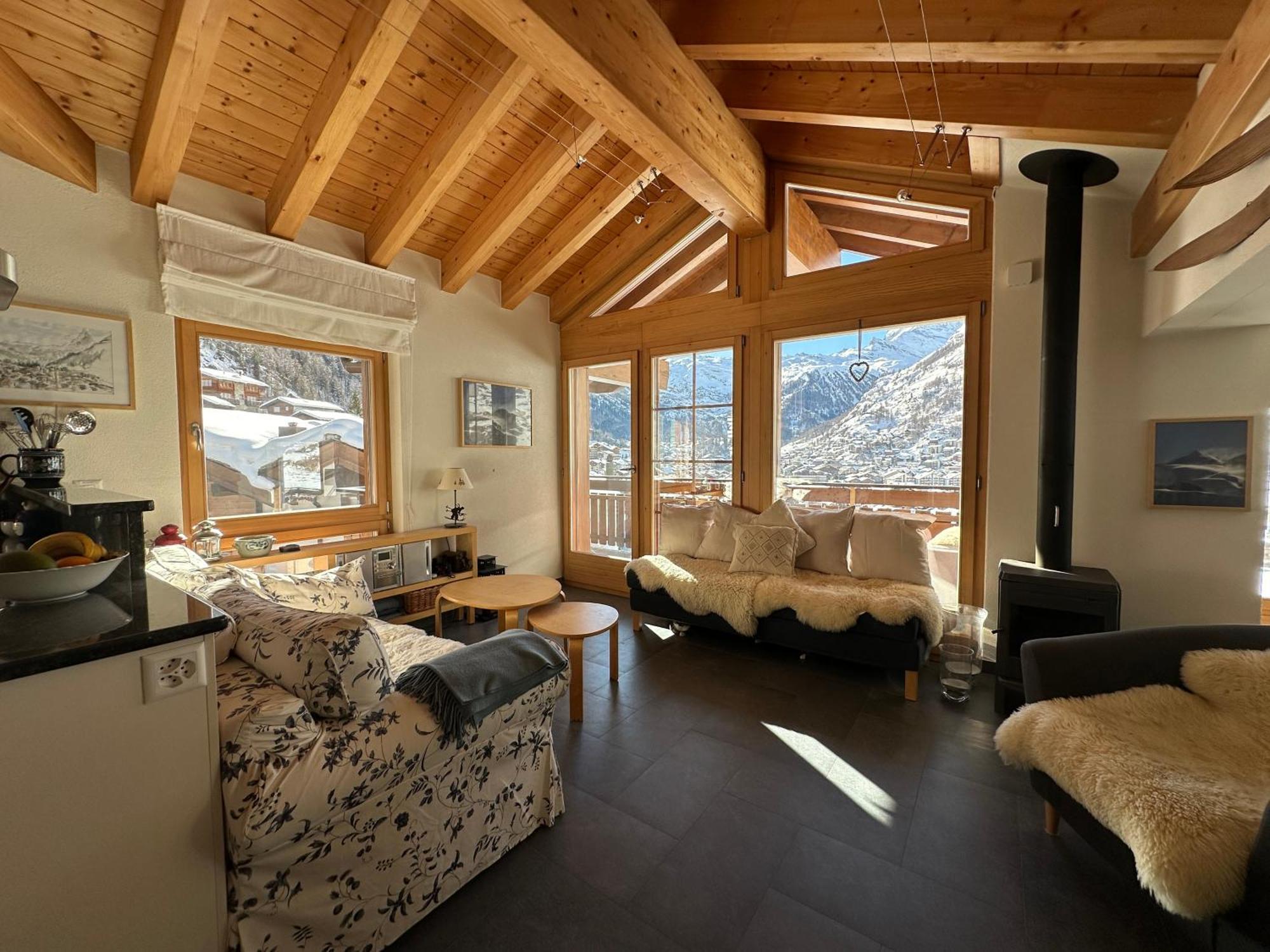 Modern Self-Catering Apartment With Matterhorn Views Zermatt Exterior photo